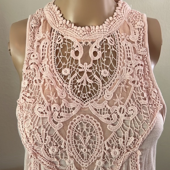 Light Pink with Embroidered Detail Top - Picture 2 of 6